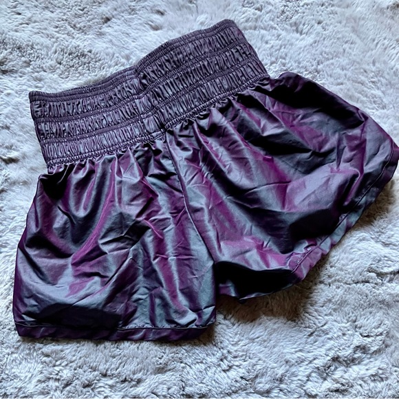 Puma Dri-fit shorts in metallic iridescent purple green, extra small - Picture 4 of 7